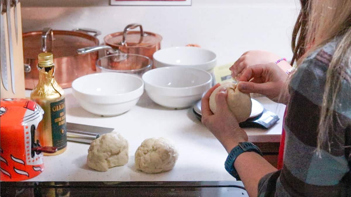shaping dough balls