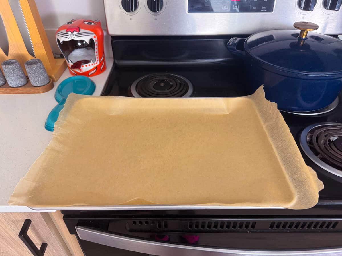 baking sheet lined with parchment paper